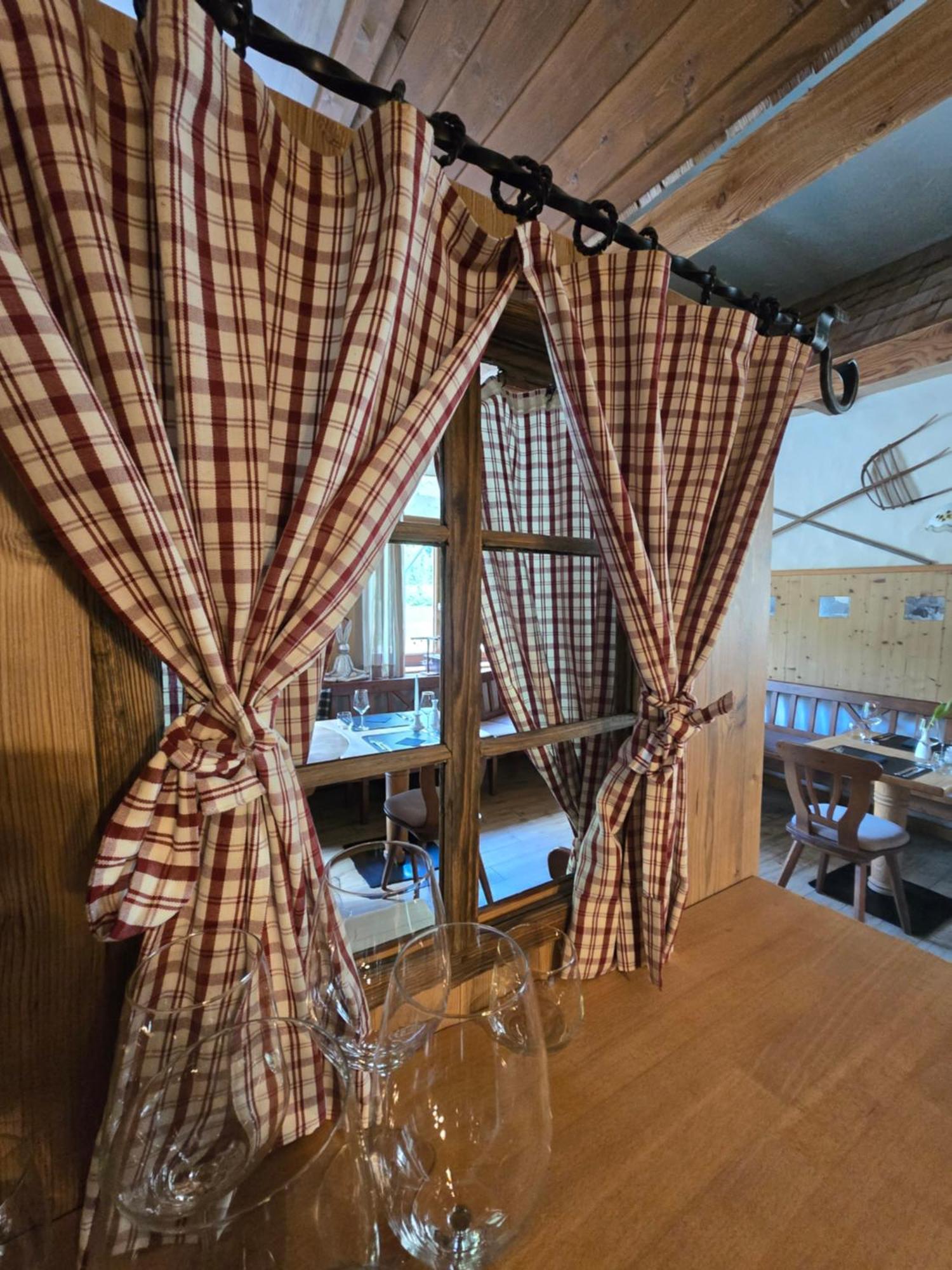 Gasthof Zum Schiffmeister Wesenufer エクステリア 写真